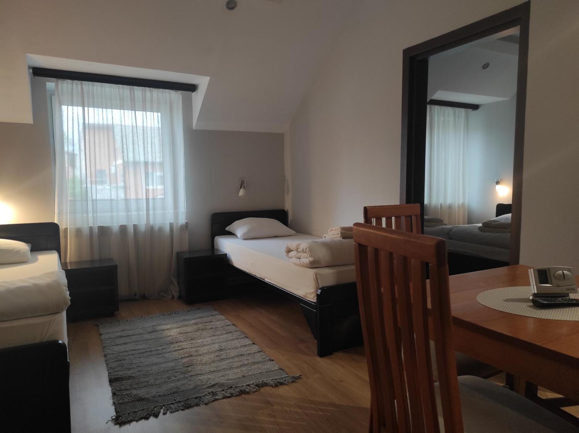 Apartments & Accommodation Stojic โนวีซาด ห้อง รูปภาพ
